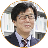 亀井 省吾