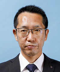 足立 渉